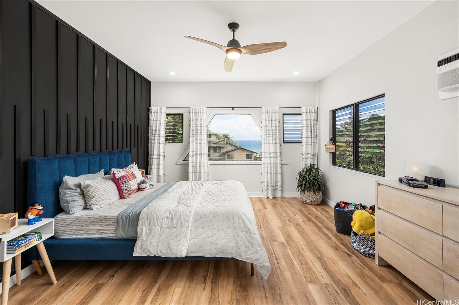 5197  Poola Street Waialae Iki, Diamond Head home - photo 17 of 25