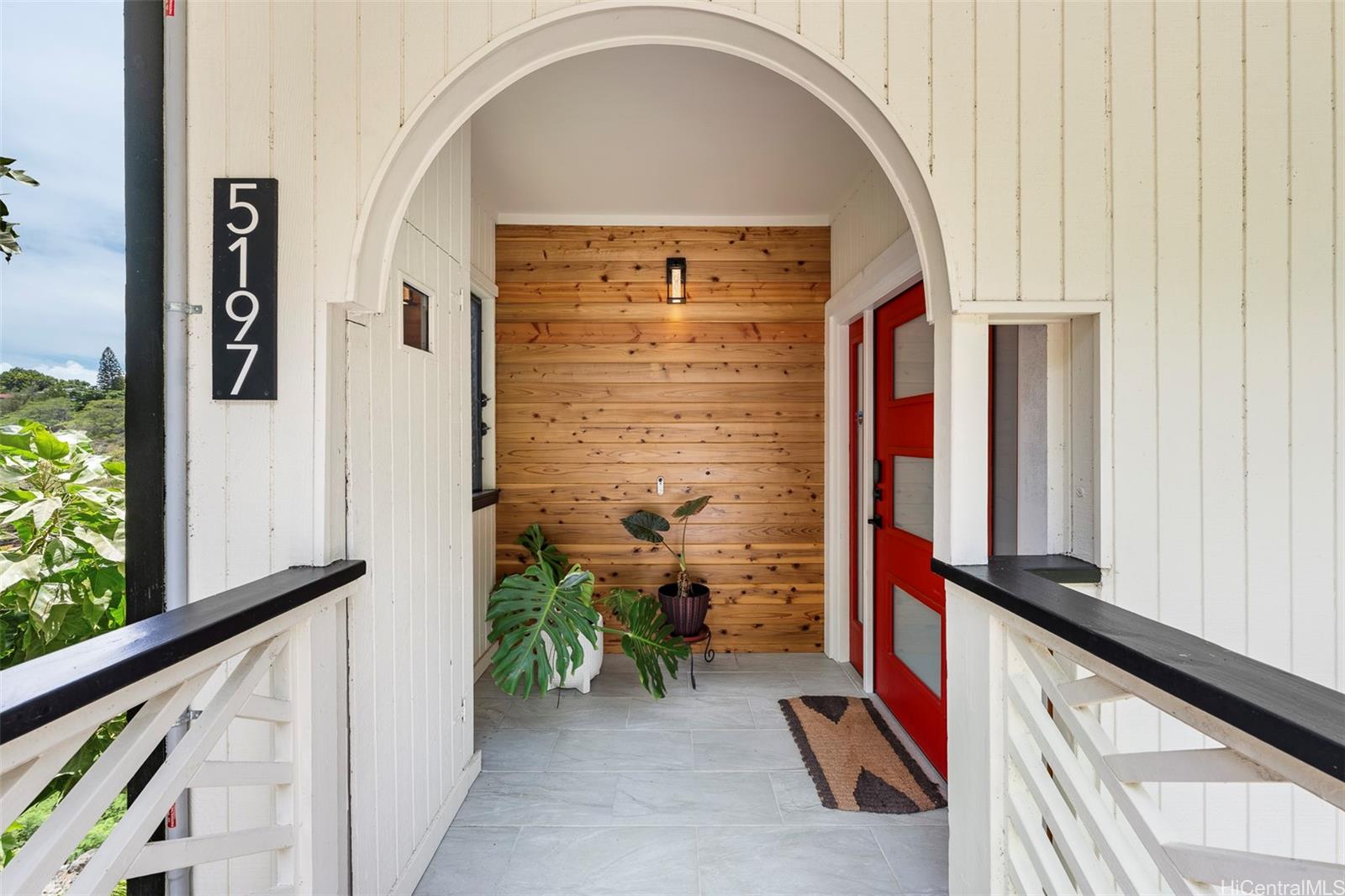 5197  Poola Street Waialae Iki, Diamond Head home - photo 22 of 25