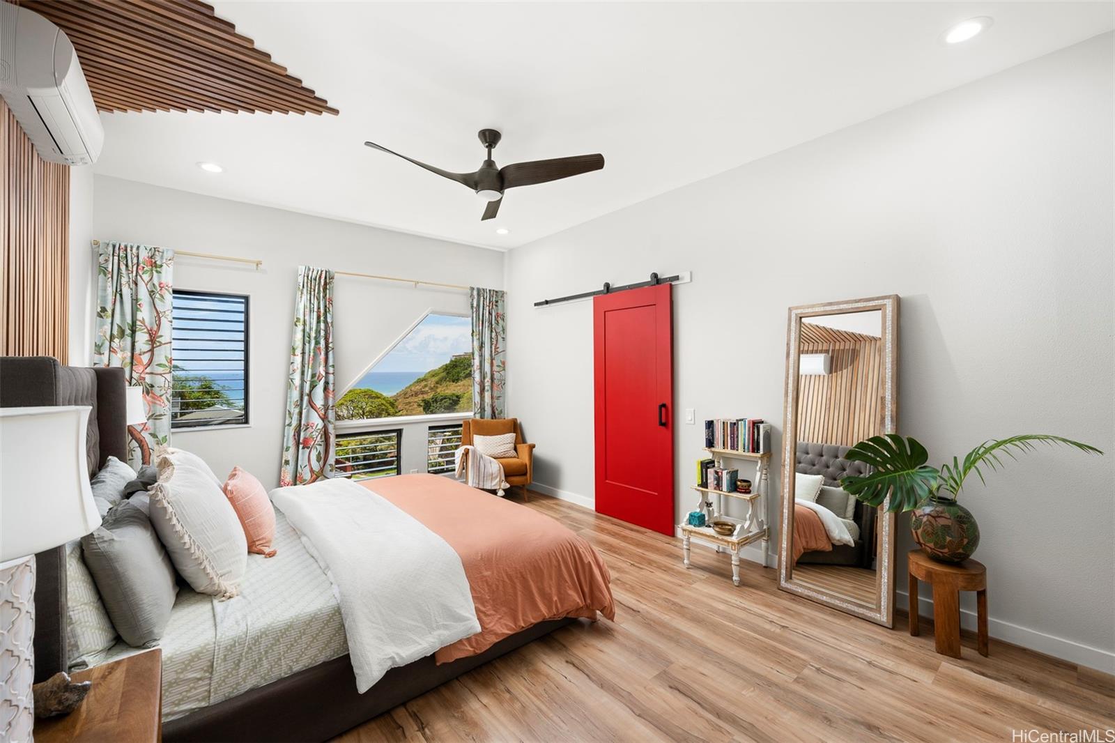 5197  Poola Street Waialae Iki, Diamond Head home - photo 9 of 25