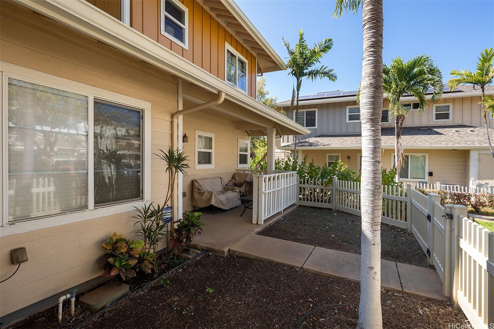 520 Kunehi St Kapolei - Rental - photo 15 of 16