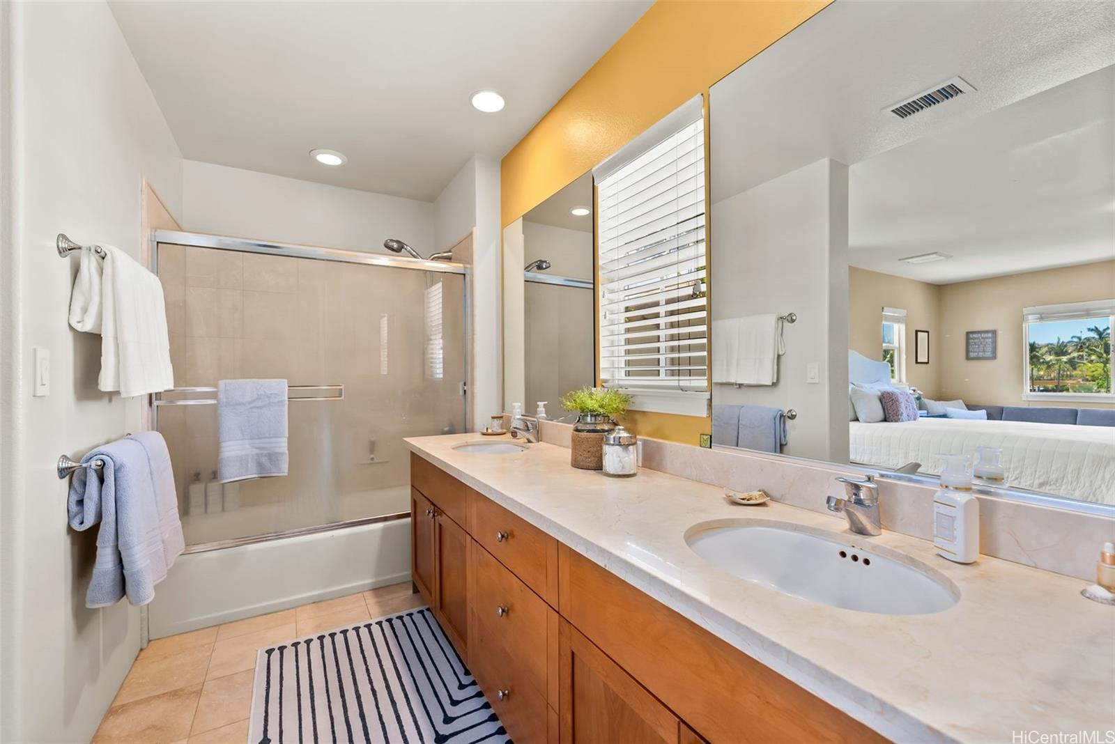 520  Lunalilo Home Road West Marina, Hawaii Kai home - photo 14 of 23