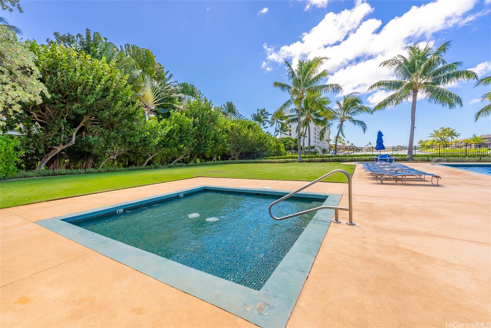 520  Lunalilo Home Road West Marina, Hawaii Kai home - photo 23 of 23