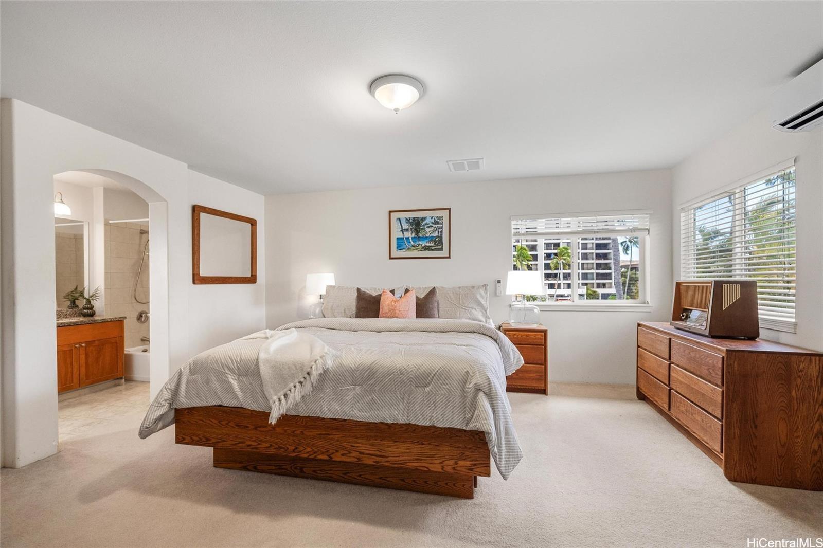 520  Lunalilo Home Road West Marina, Hawaii Kai home - photo 15 of 25