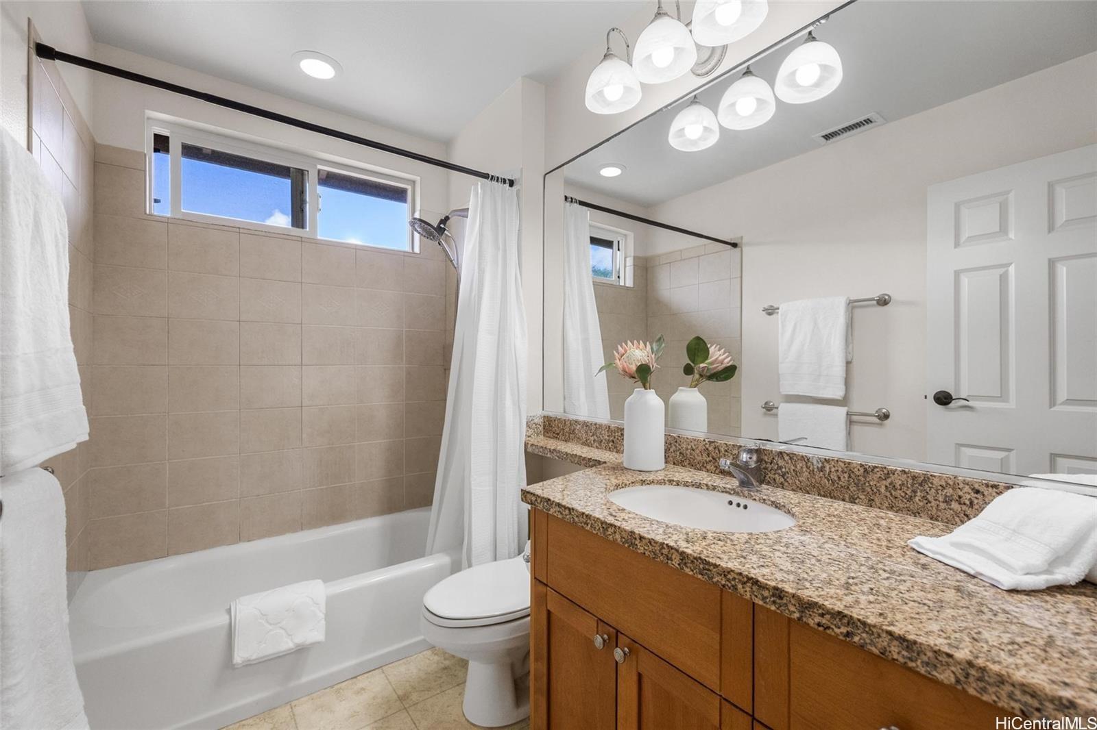 520  Lunalilo Home Road West Marina, Hawaii Kai home - photo 18 of 25