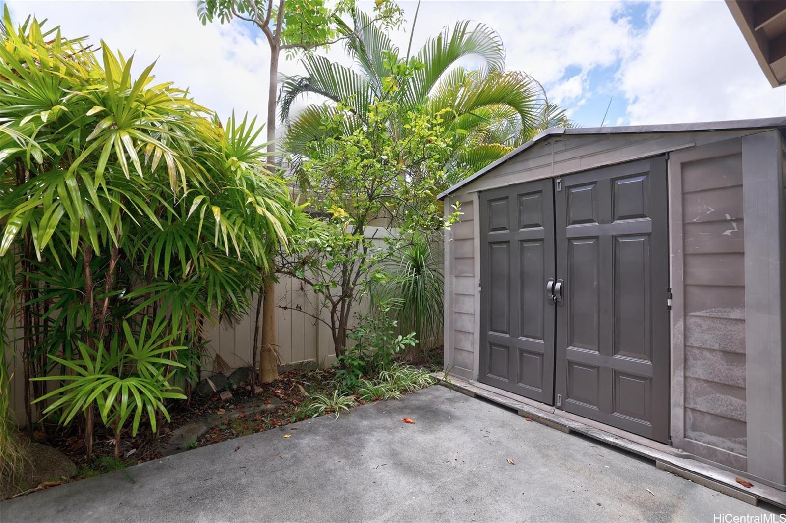 520  Lunalilo Home Road West Marina, Hawaii Kai home - photo 19 of 25