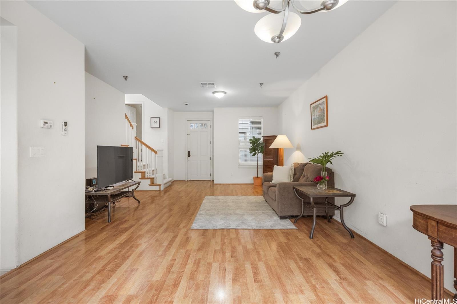 520  Lunalilo Home Road West Marina, Hawaii Kai home - photo 5 of 25