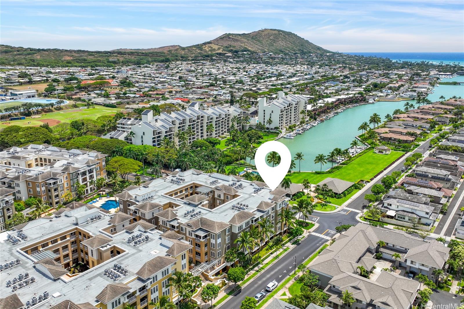 Colony at the Peninsula condo # 6208, Honolulu, Hawaii - photo 6 of 25