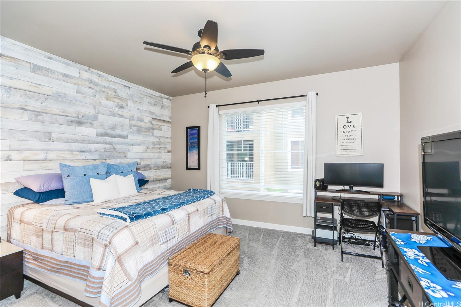 Colony at the Peninsula condo # 6214, Honolulu, Hawaii - photo 11 of 23