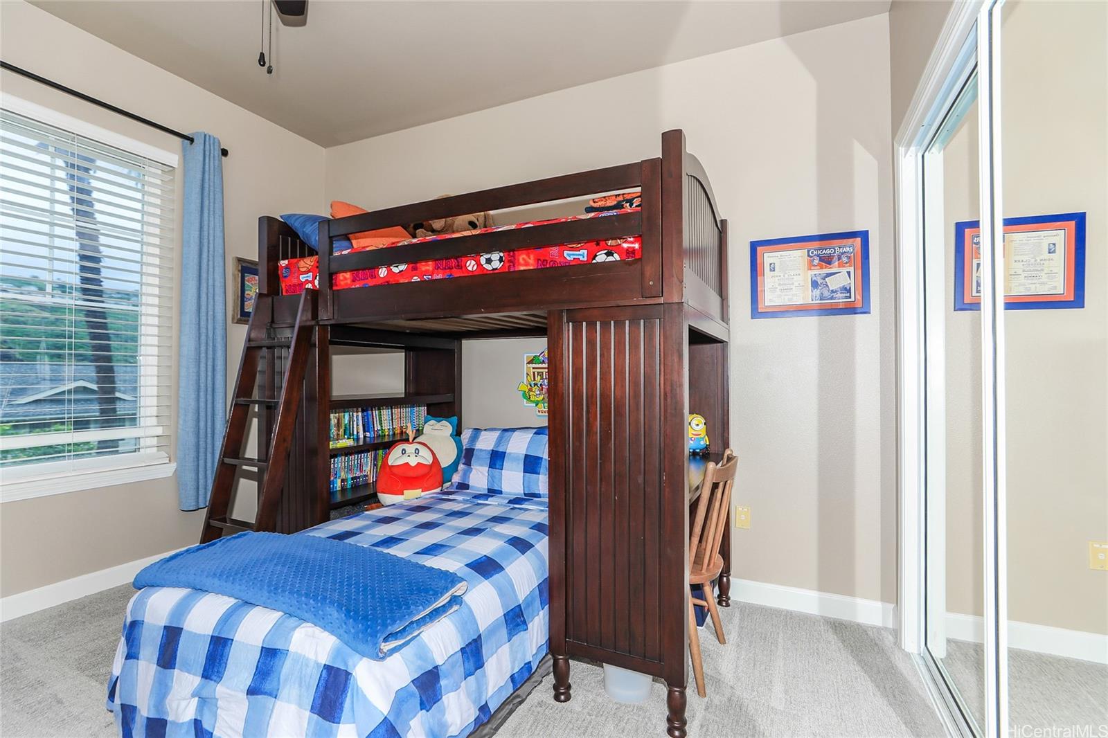 Colony at the Peninsula condo # 6214, Honolulu, Hawaii - photo 15 of 23