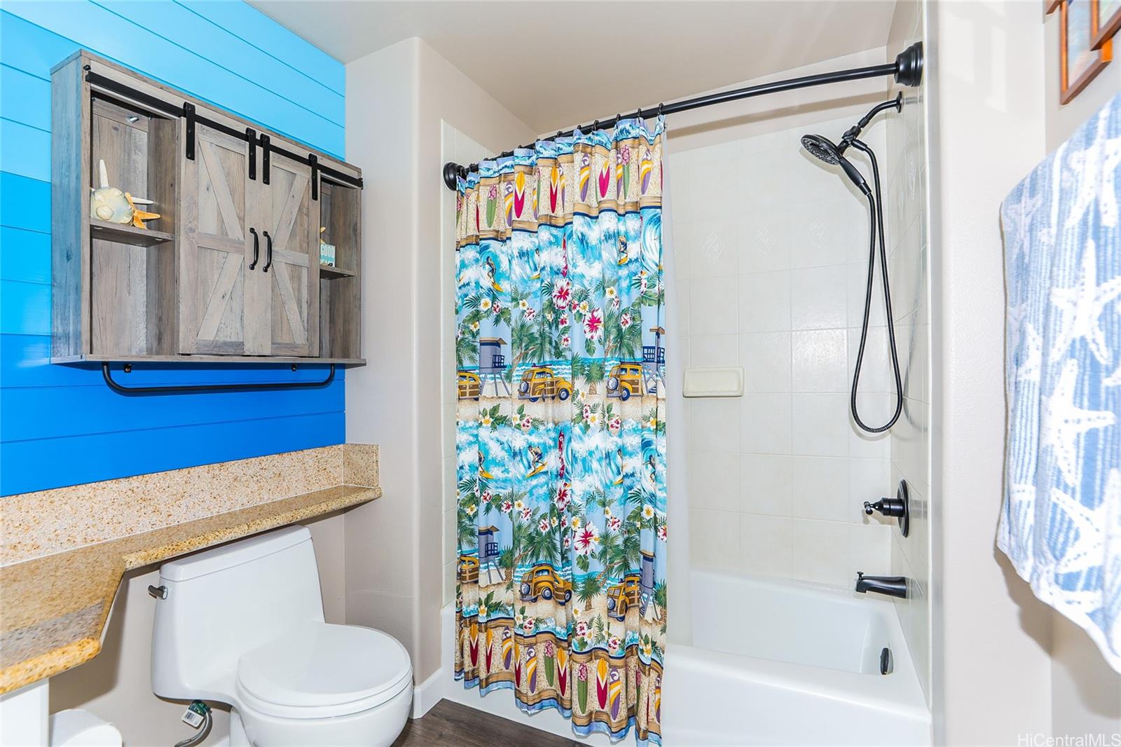 Colony at the Peninsula condo # 6214, Honolulu, Hawaii - photo 17 of 23