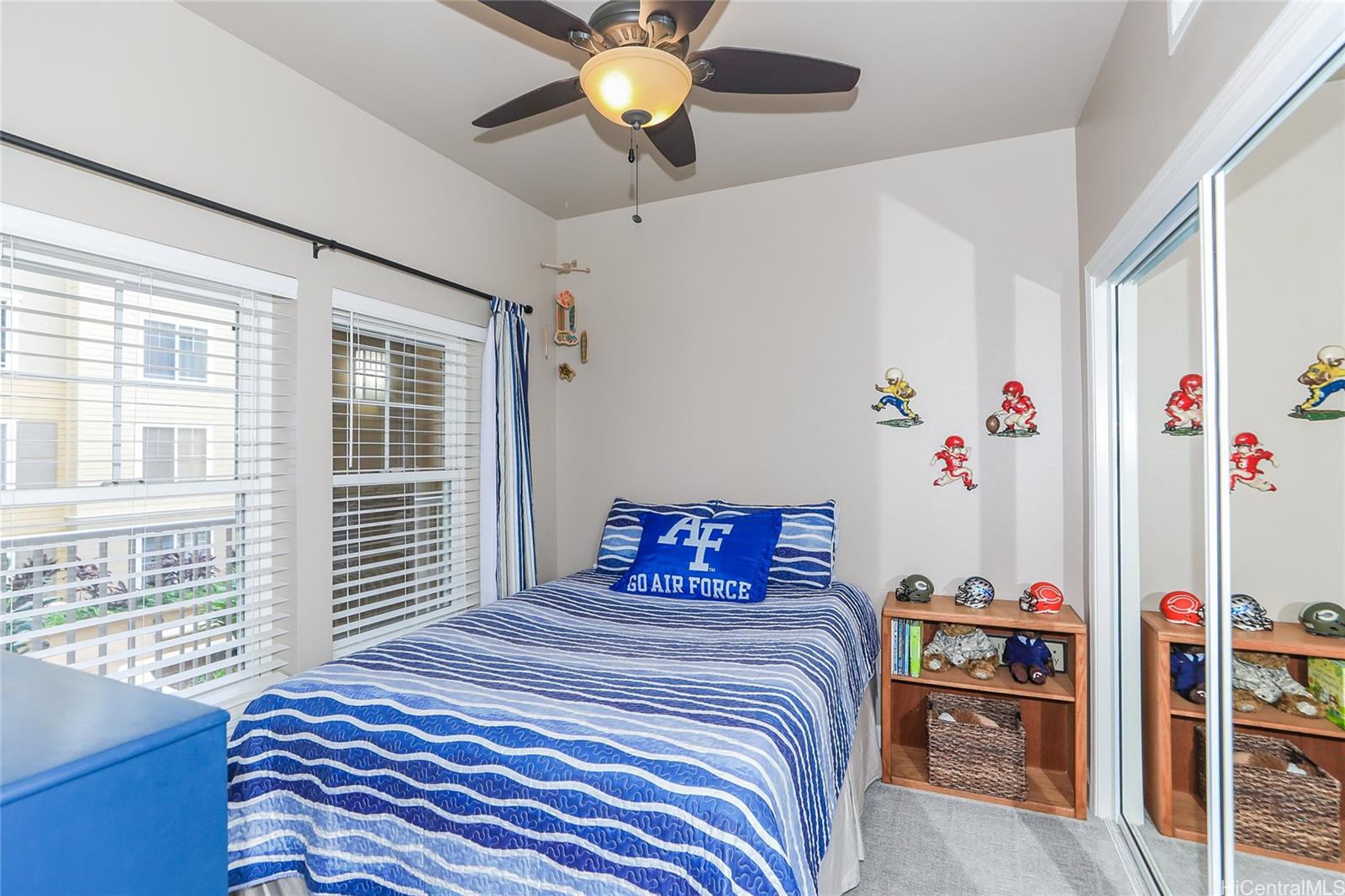 Colony at the Peninsula condo # 6214, Honolulu, Hawaii - photo 18 of 23