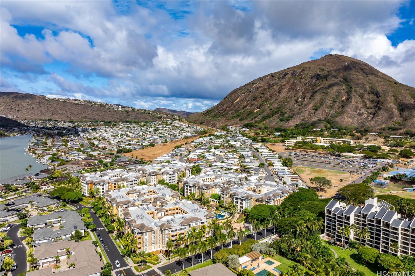 Colony at the Peninsula condo # 7104, Honolulu, Hawaii - photo 17 of 22