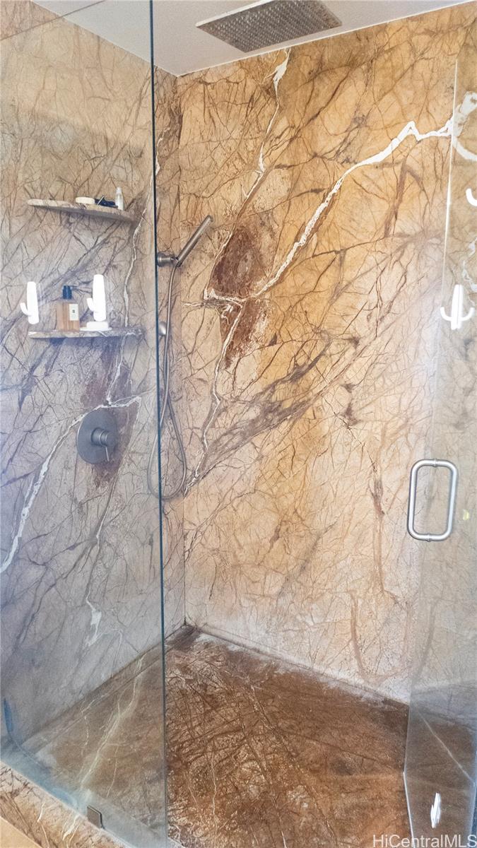 Colony at the Peninsula condo # 7107, Honolulu, Hawaii - photo 11 of 21