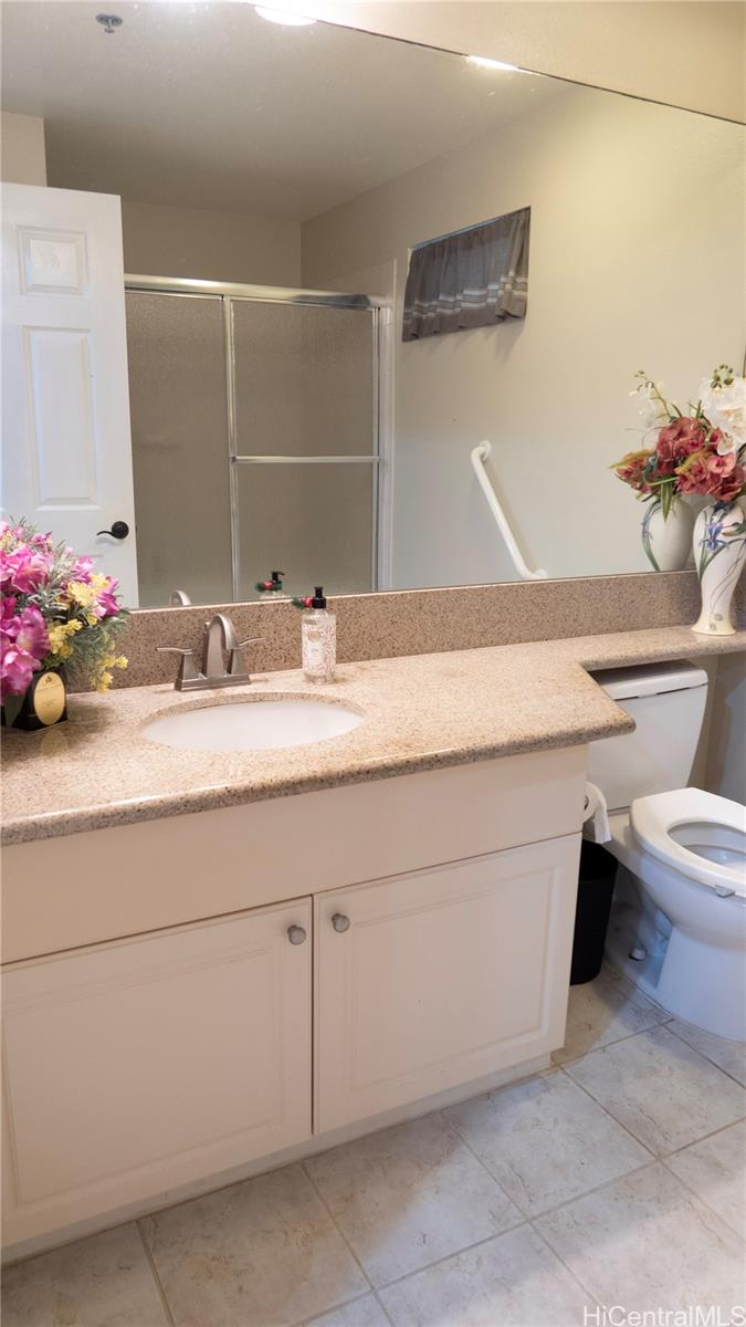 Colony at the Peninsula condo # 7107, Honolulu, Hawaii - photo 15 of 21