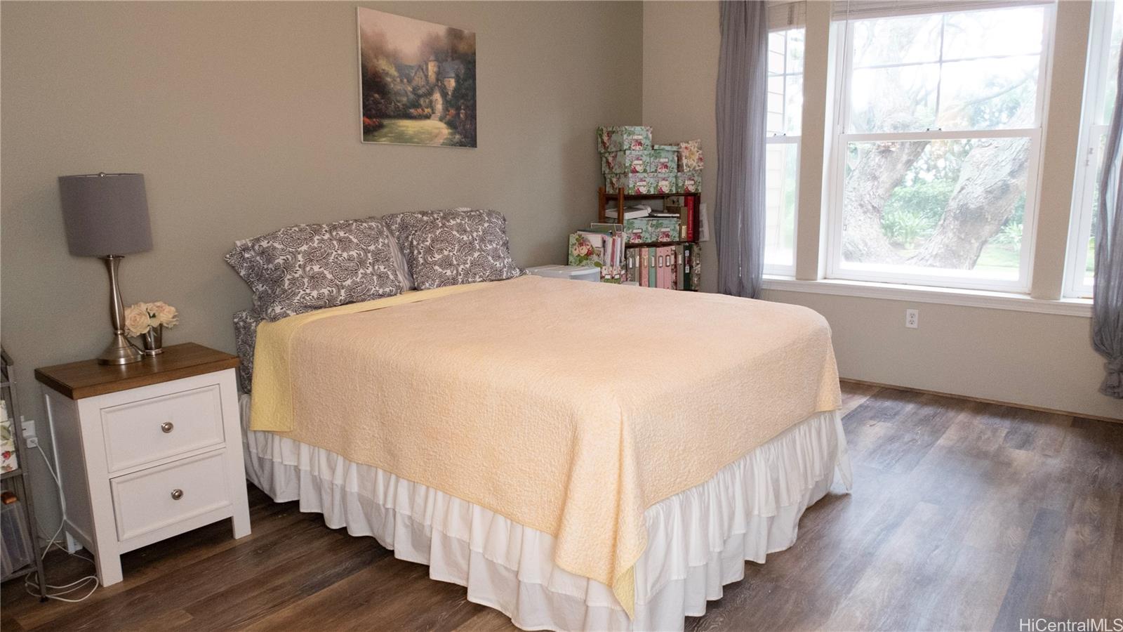 Colony at the Peninsula condo # 7107, Honolulu, Hawaii - photo 10 of 21