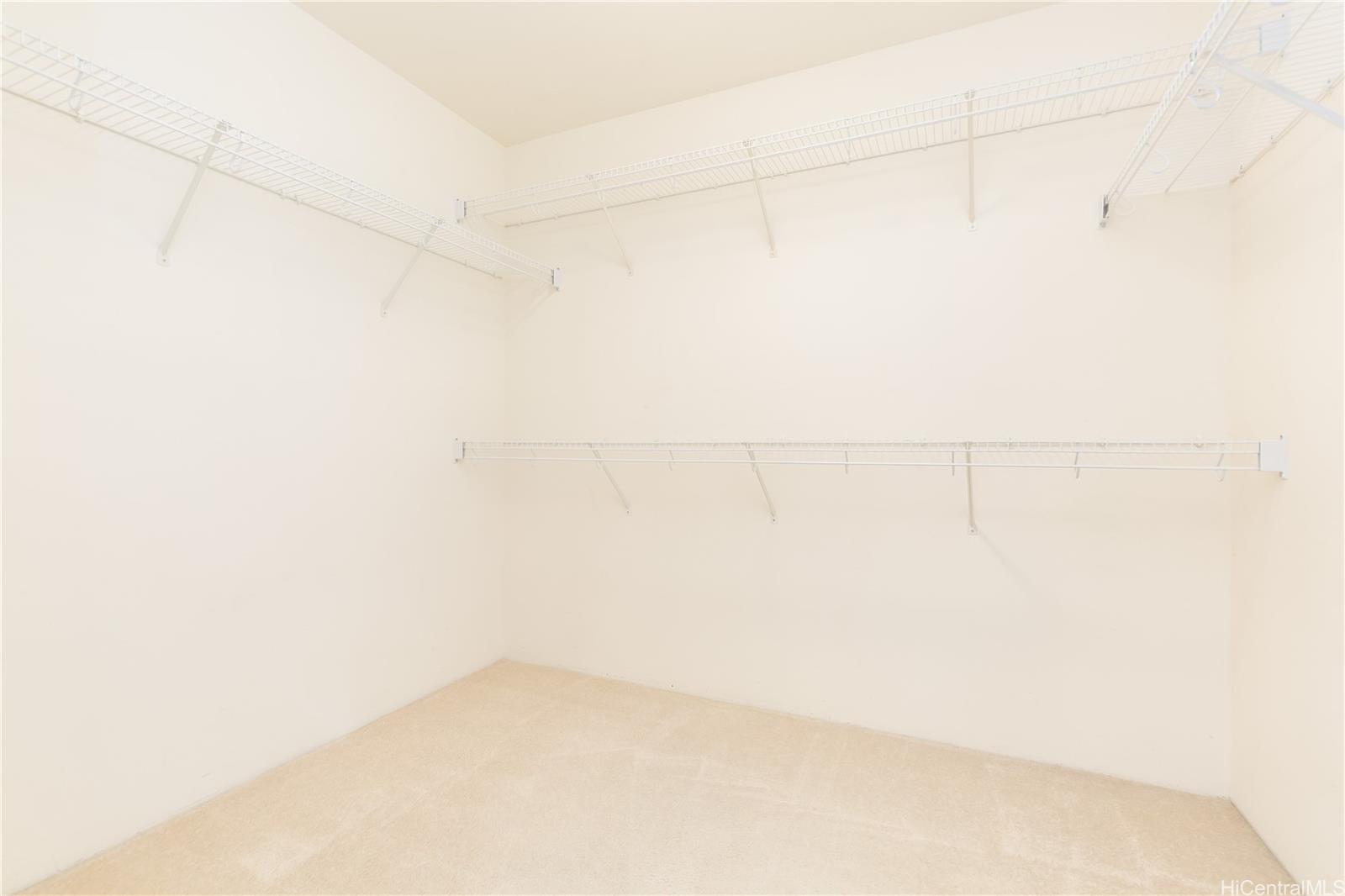 Colony at the Peninsula condo # 7121, Honolulu, Hawaii - photo 11 of 23