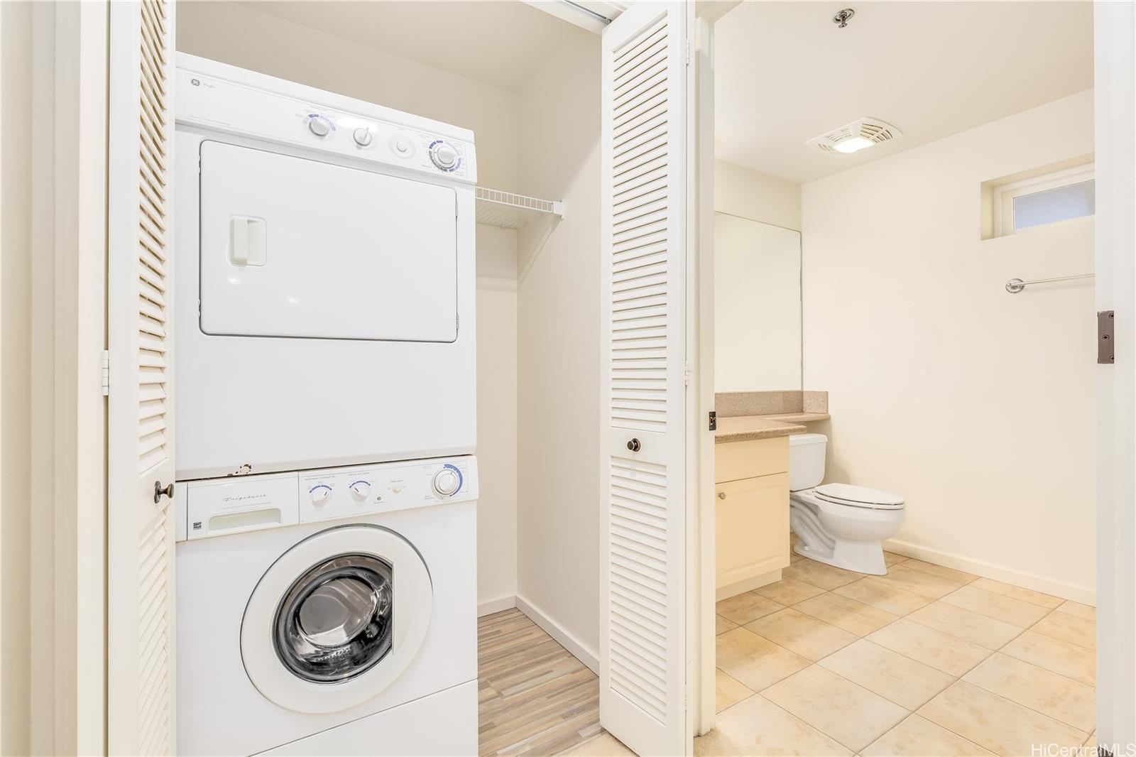 Colony at the Peninsula condo # 7121, Honolulu, Hawaii - photo 17 of 23