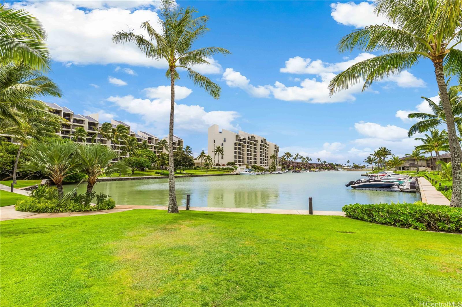 Colony at the Peninsula condo # 7121, Honolulu, Hawaii - photo 22 of 23