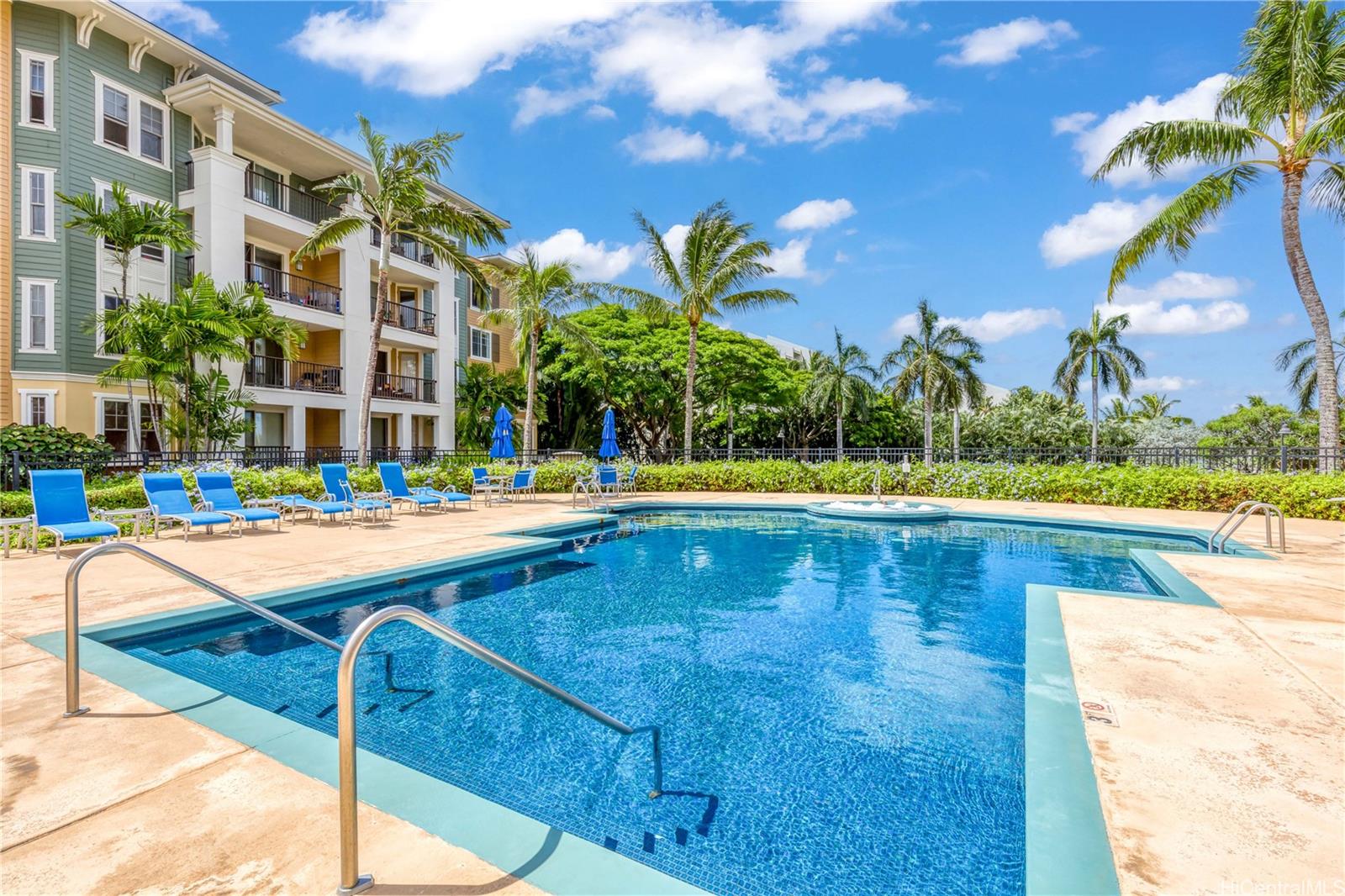 Colony at the Peninsula condo # 7124, Honolulu, Hawaii - photo 14 of 24