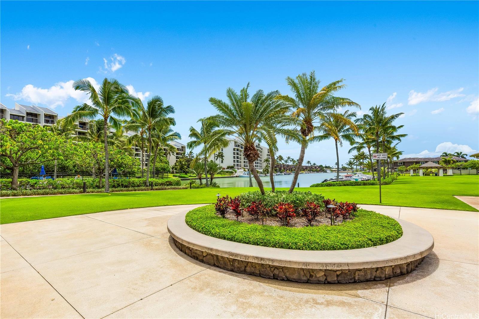 Colony at the Peninsula condo # 7124, Honolulu, Hawaii - photo 17 of 24