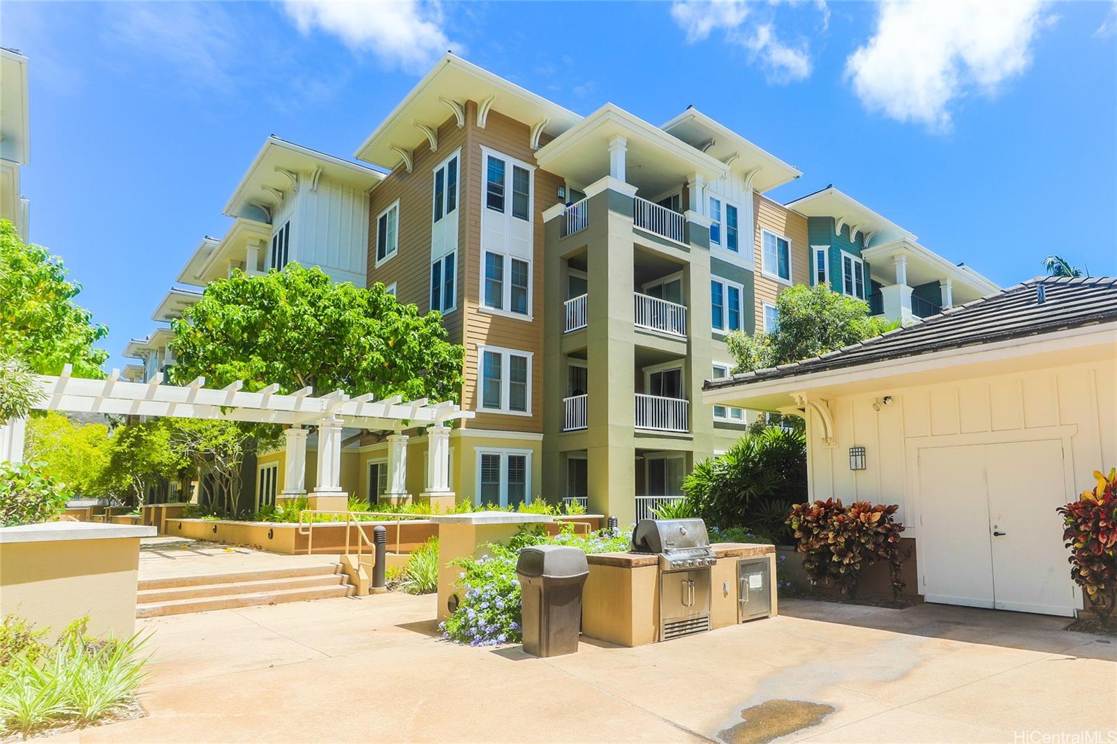 Colony at the Peninsula condo # 7211, Honolulu, Hawaii - photo 21 of 25