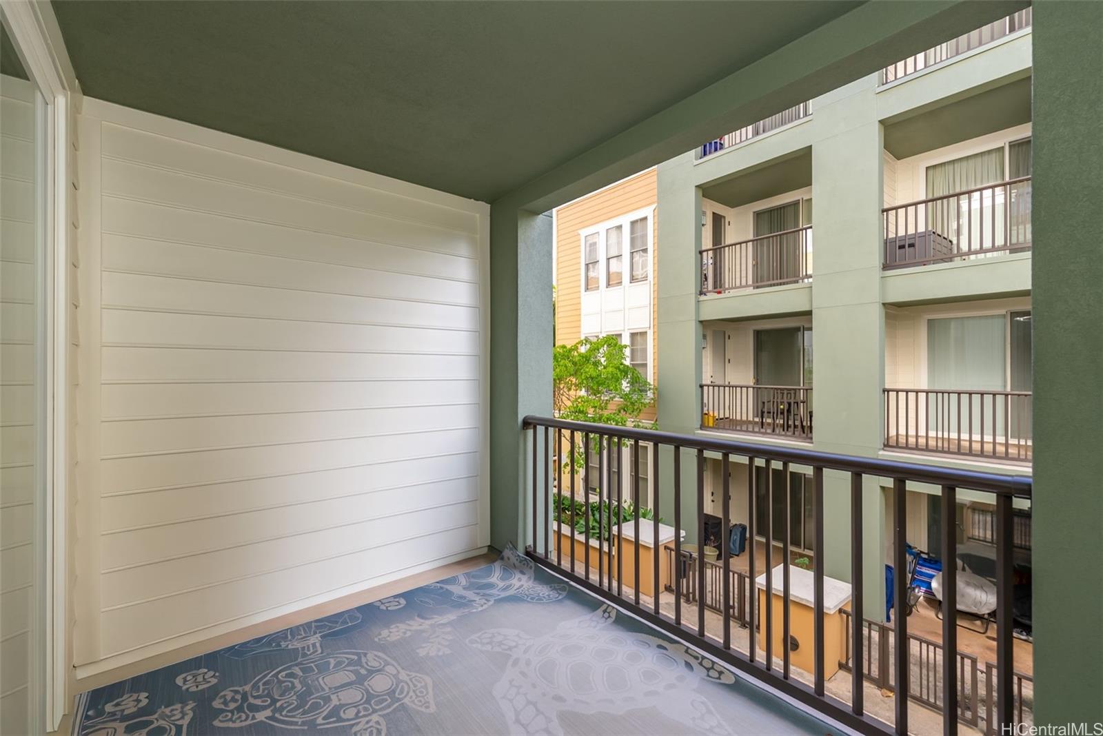 Colony at the Peninsula condo # 7216, Honolulu, Hawaii - photo 14 of 25