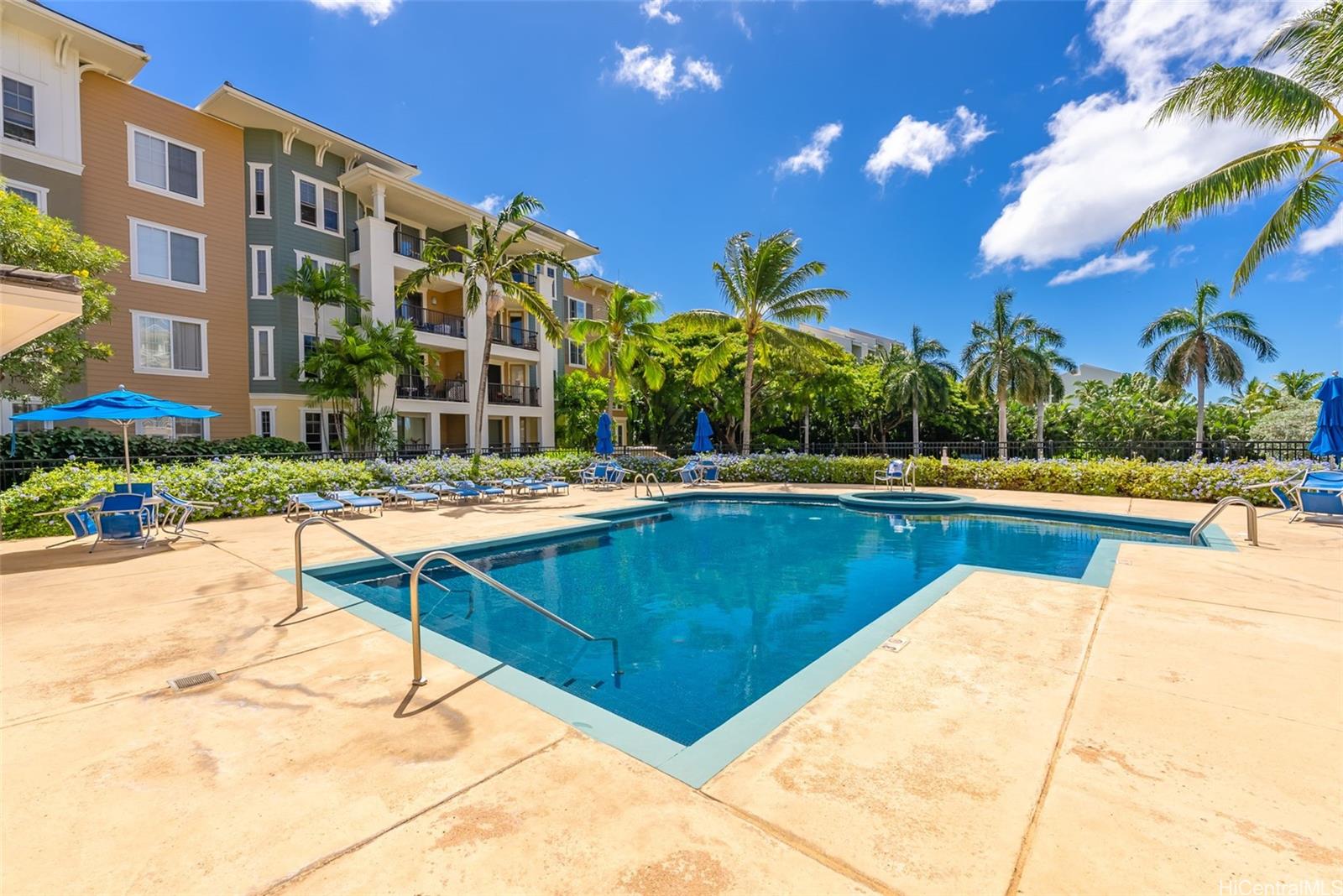 Colony at the Peninsula condo # 7216, Honolulu, Hawaii - photo 18 of 24