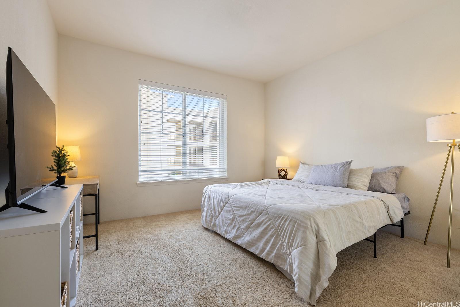 Colony at the Peninsula condo # 7311, Honolulu, Hawaii - photo 11 of 24