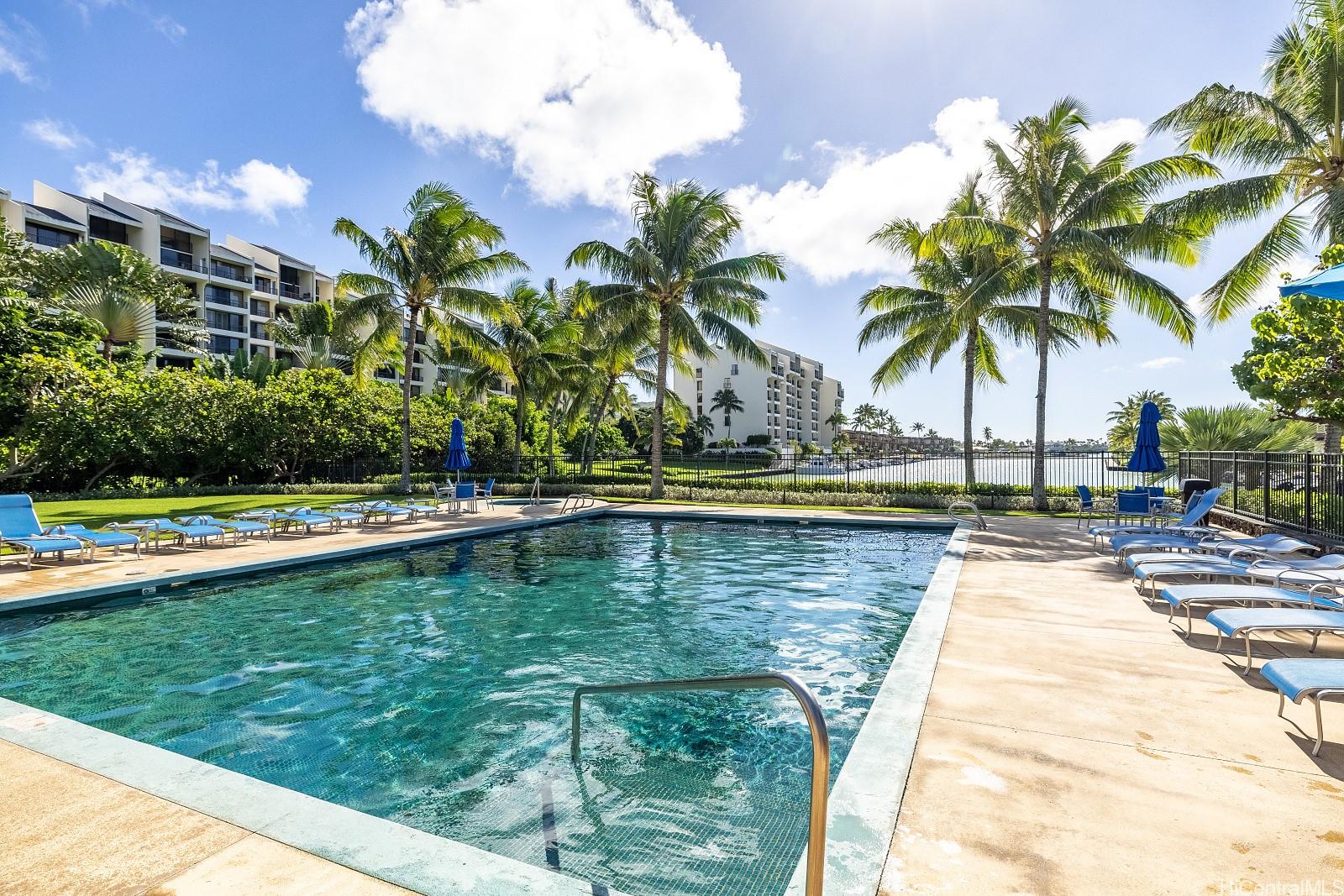 Colony at the Peninsula condo # 7311, Honolulu, Hawaii - photo 17 of 24
