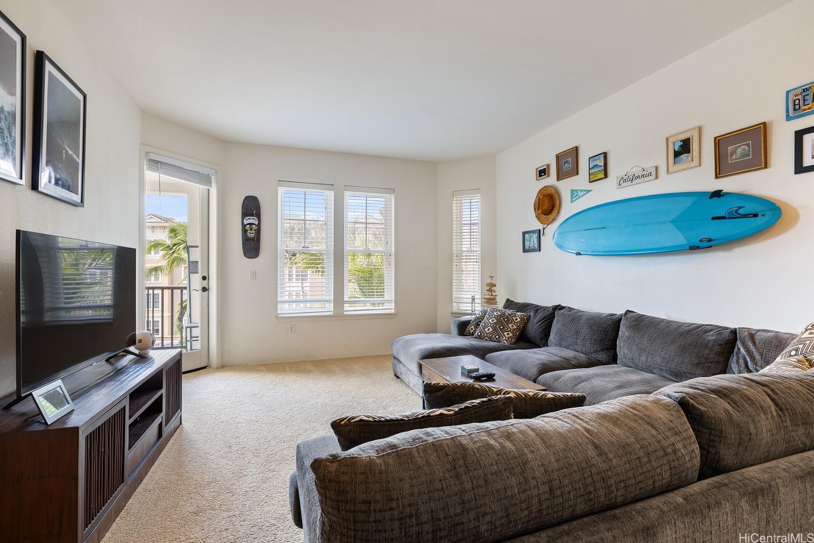 Colony at the Peninsula condo # 7311, Honolulu, Hawaii - photo 3 of 24