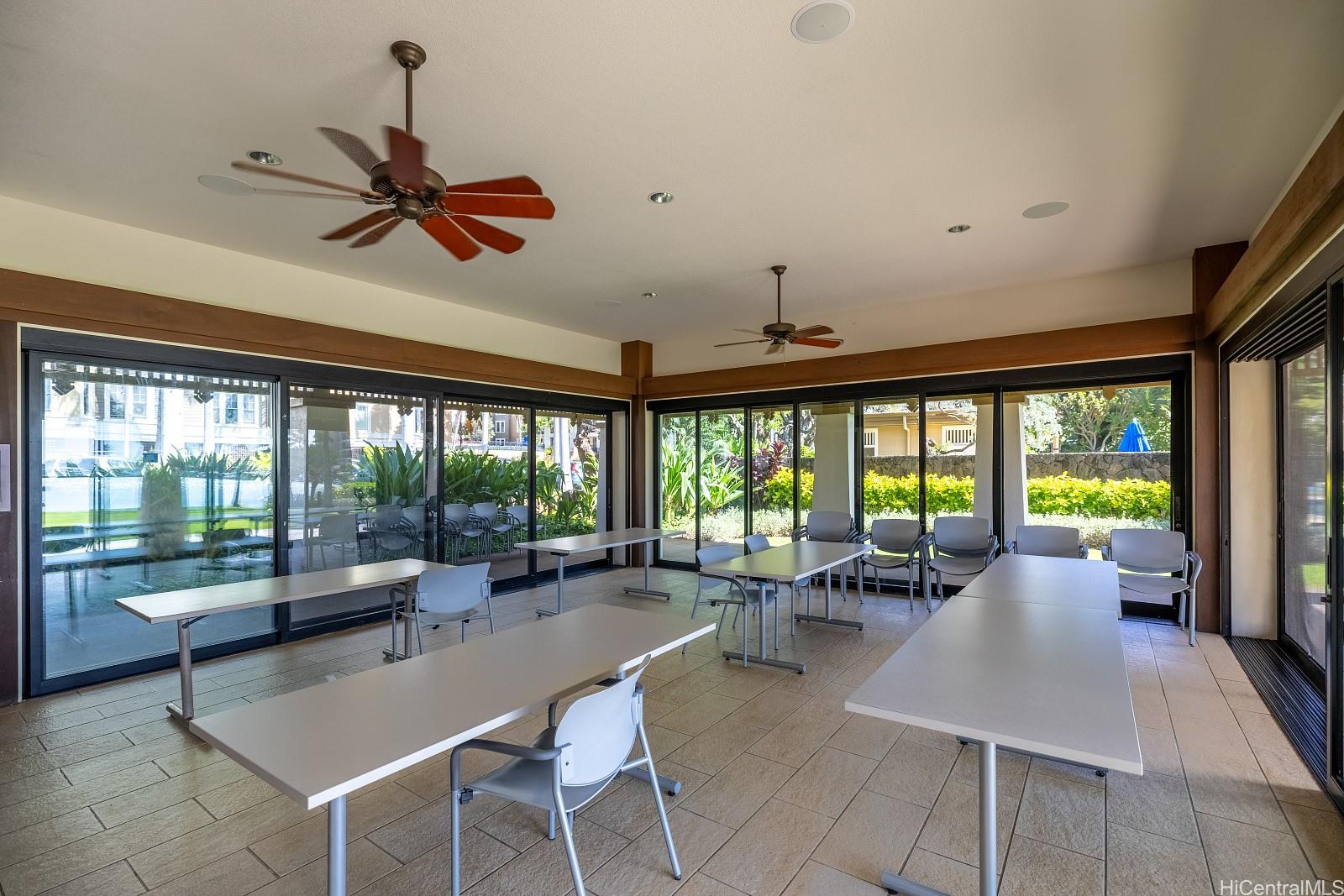 Colony at the Peninsula condo # 7311, Honolulu, Hawaii - photo 22 of 24