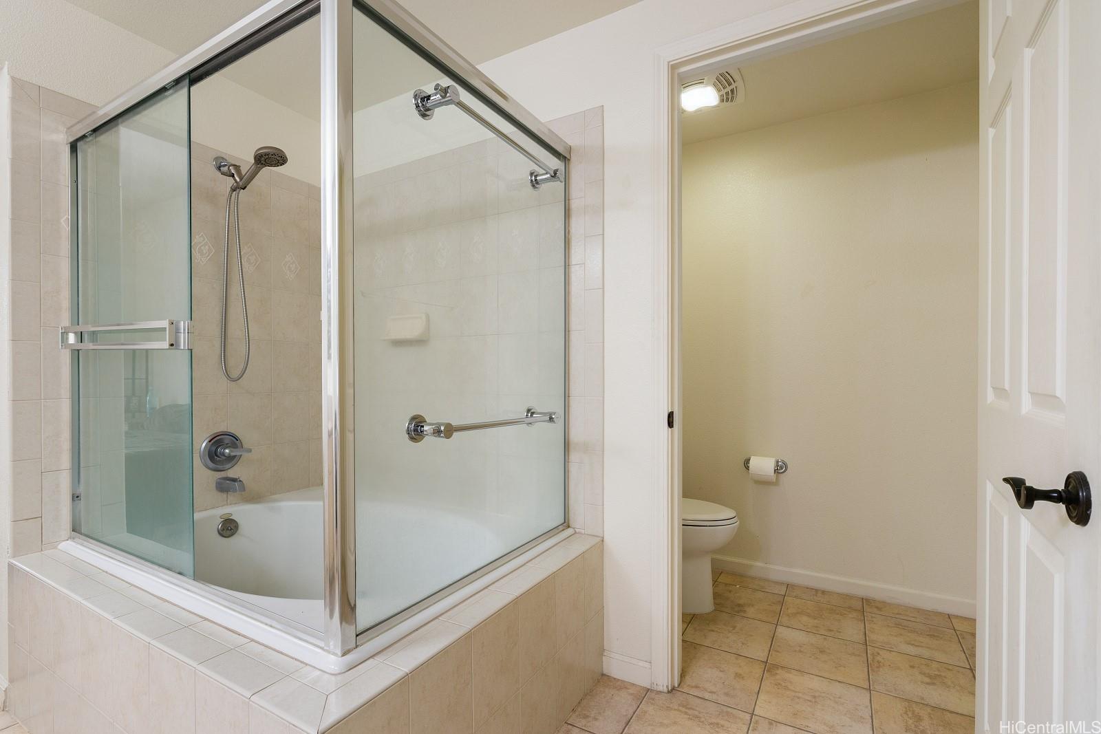 Colony at the Peninsula condo # 7311, Honolulu, Hawaii - photo 10 of 24