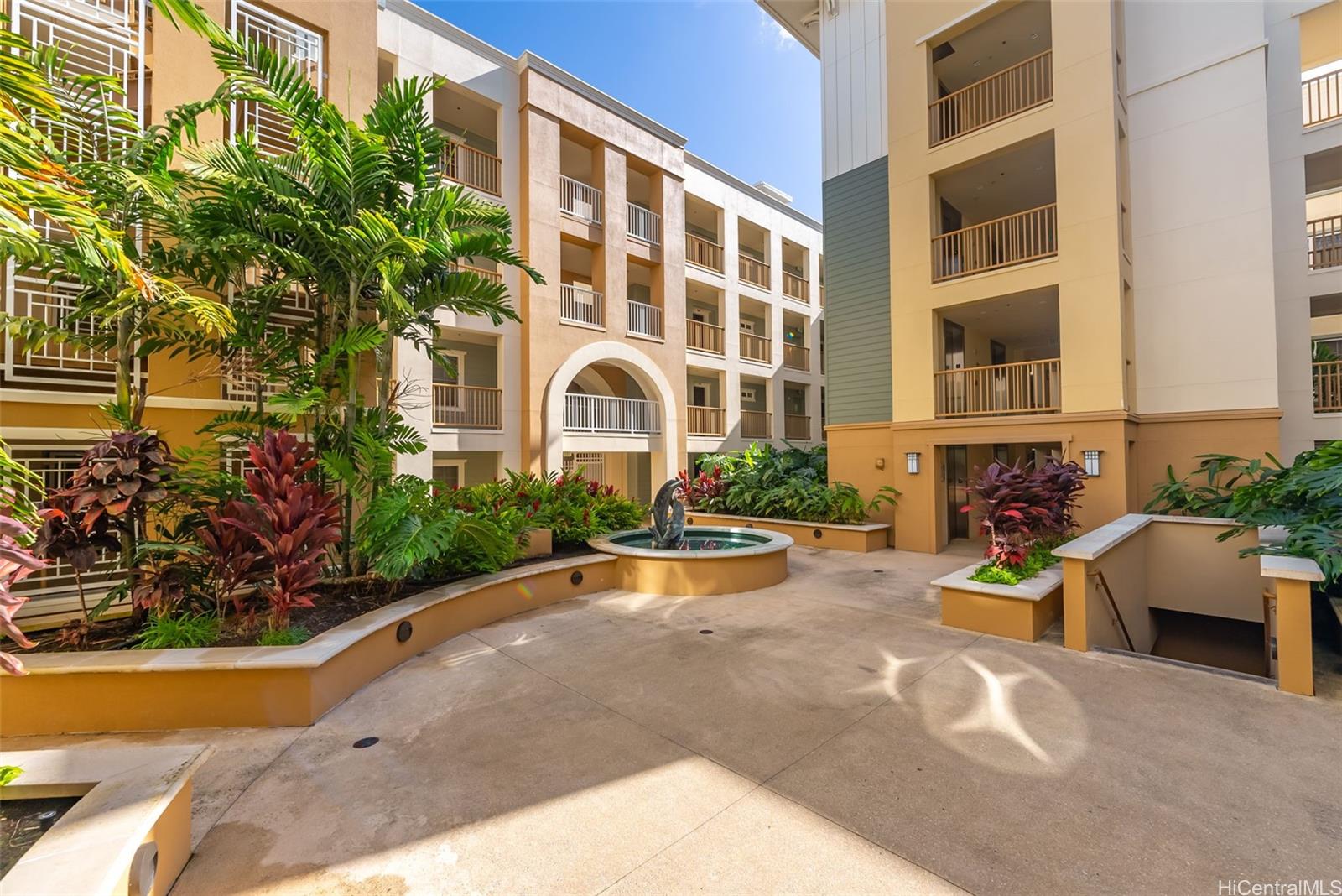 Colony at the Peninsula condo # 7313, Honolulu, Hawaii - photo 16 of 25