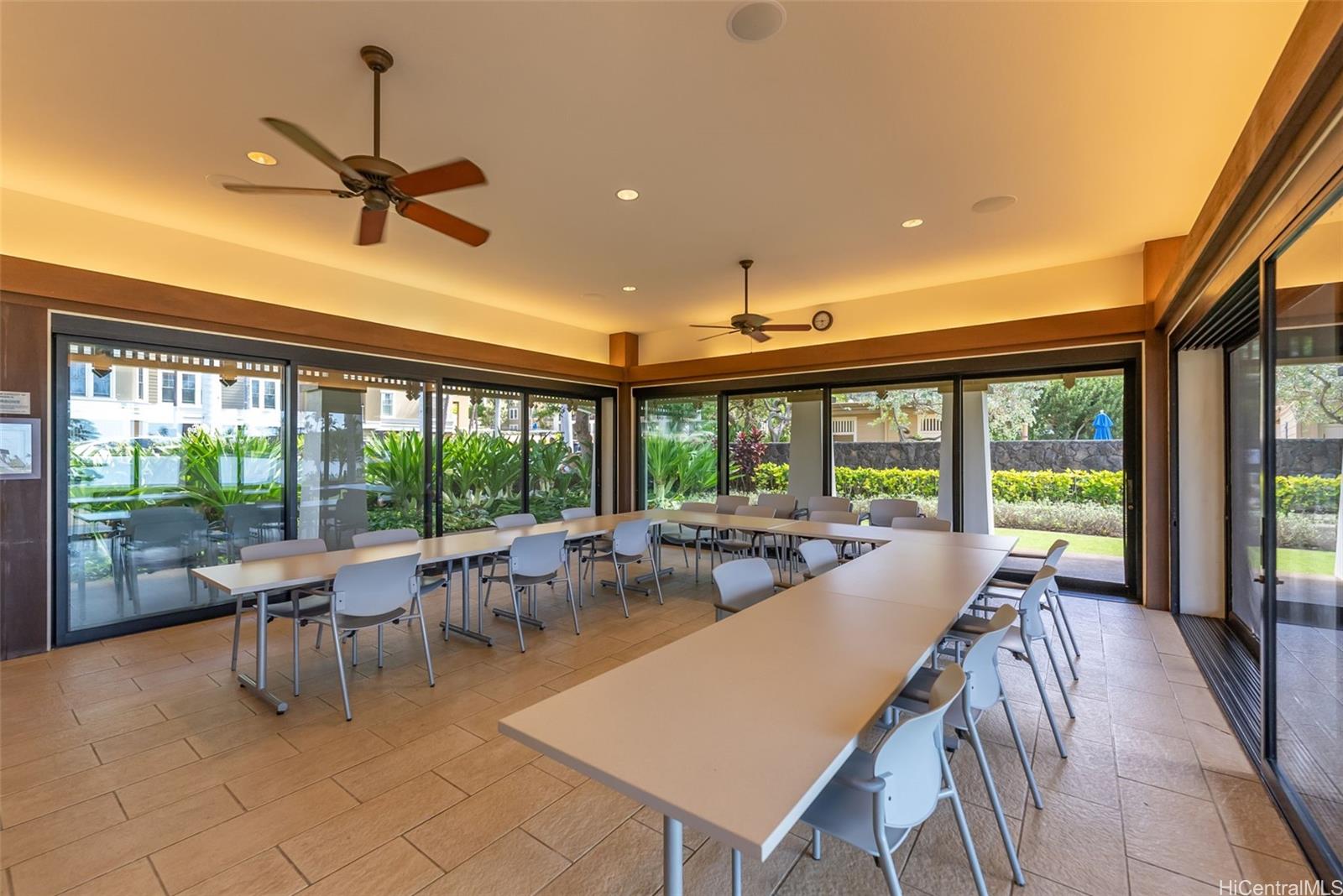Colony at the Peninsula condo # 7313, Honolulu, Hawaii - photo 21 of 25