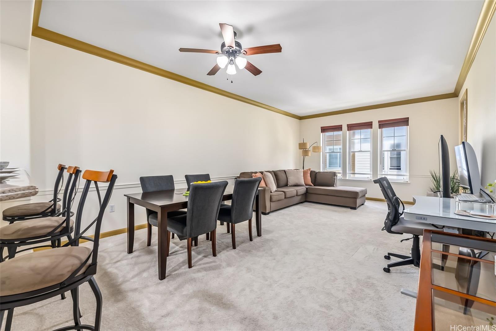 Colony at the Peninsula condo # 7313, Honolulu, Hawaii - photo 4 of 25