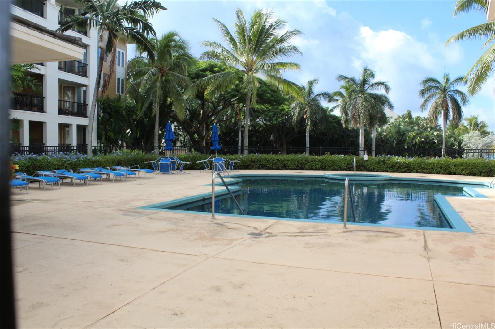 Colony at the Peninsula condo # 7328, Honolulu, Hawaii - photo 14 of 18