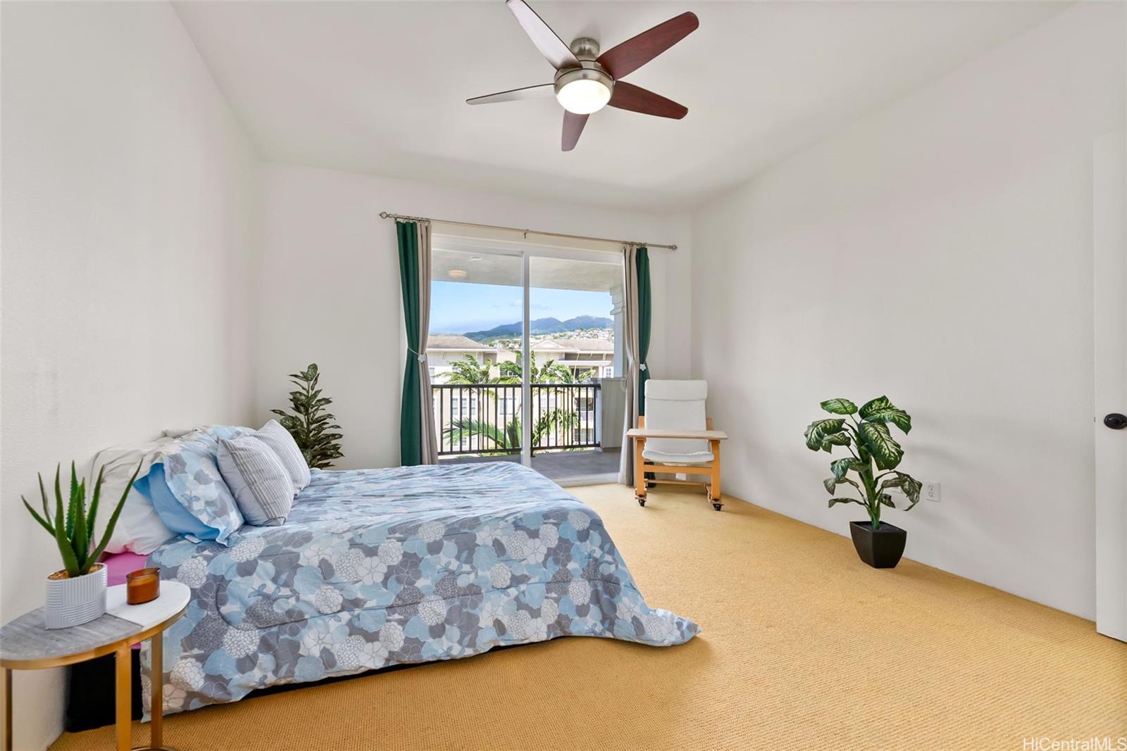 Colony at the Peninsula condo # 7411, Honolulu, Hawaii - photo 14 of 25