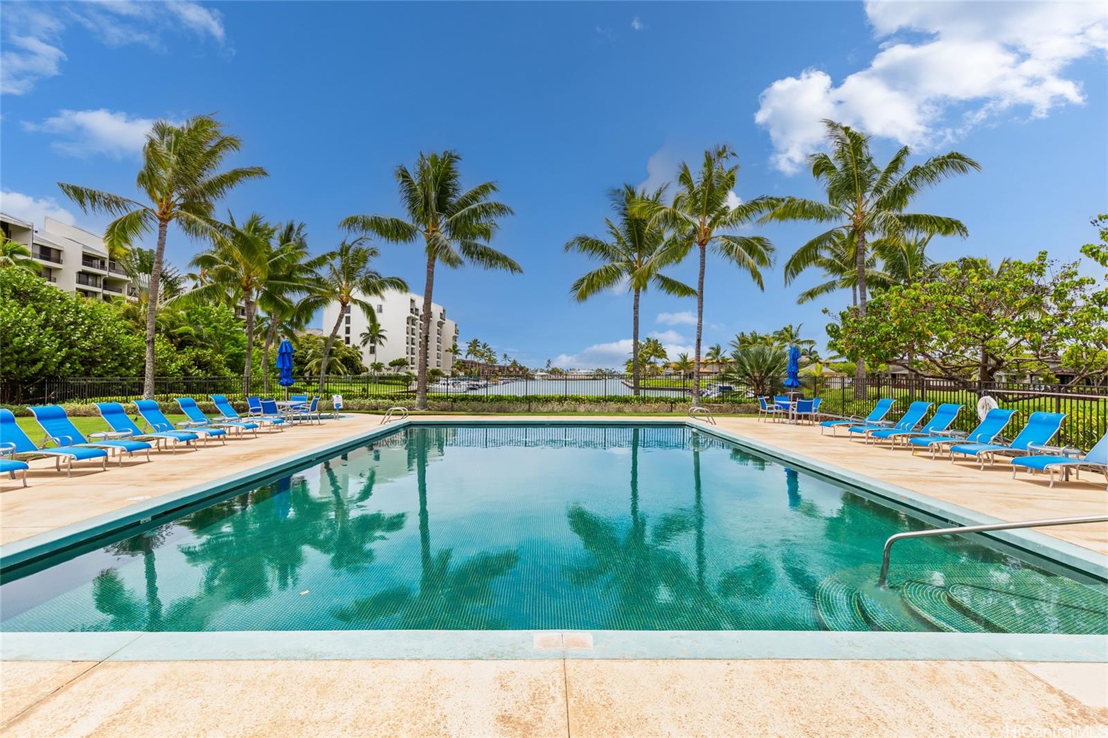Colony at the Peninsula condo # 8107, Honolulu, Hawaii - photo 17 of 25
