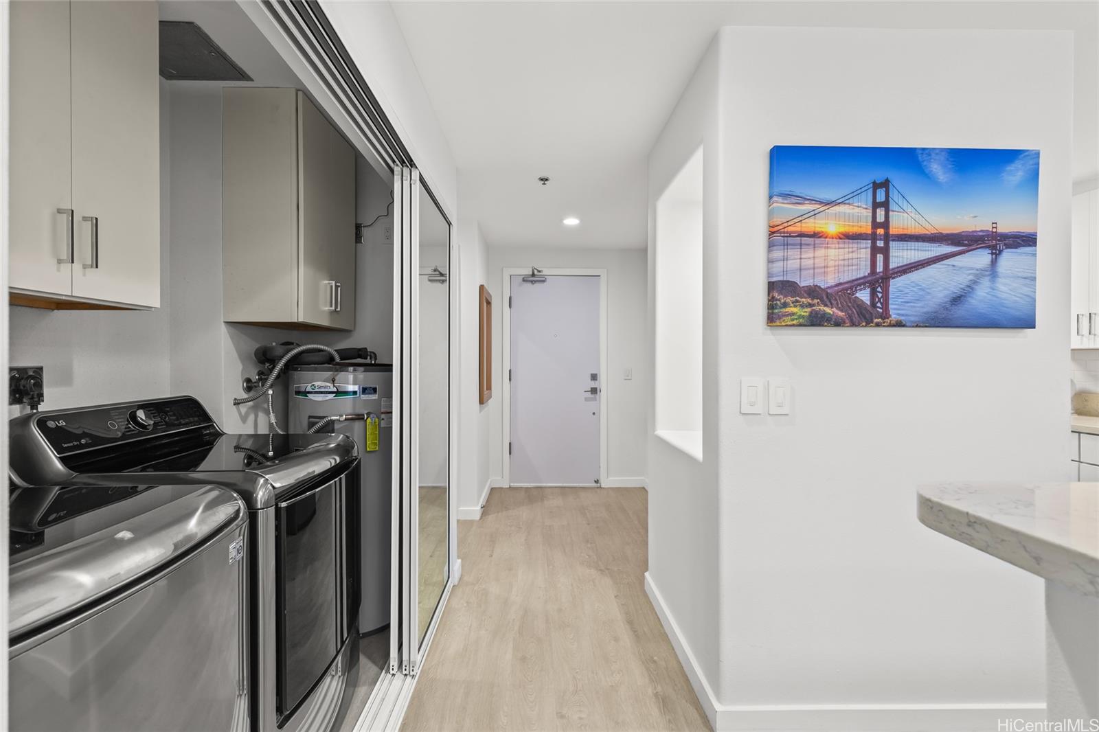 Colony at the Peninsula condo # 8107, Honolulu, Hawaii - photo 10 of 25