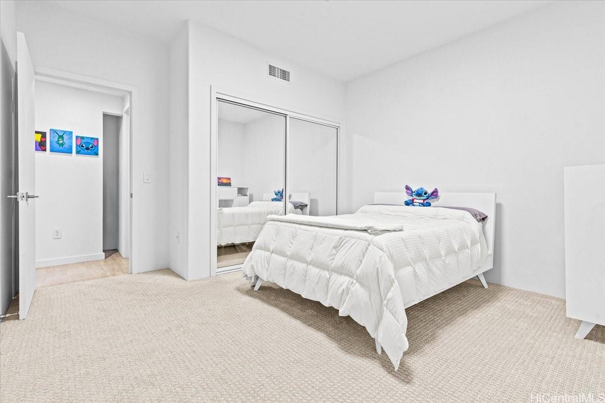 Colony at the Peninsula condo # 8107, Honolulu, Hawaii - photo 18 of 25