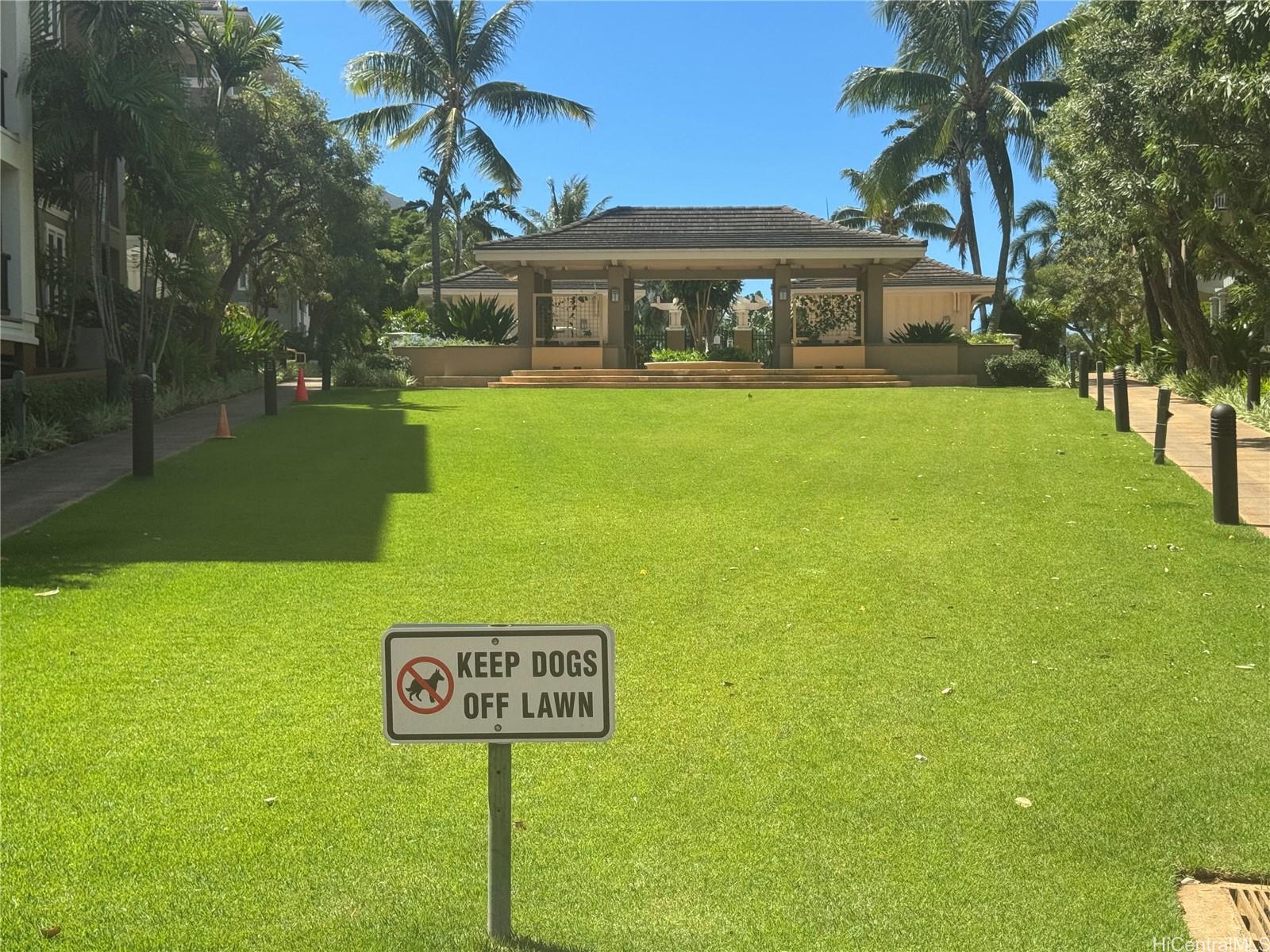 Colony at the Peninsula condo # 8302, Honolulu, Hawaii - photo 20 of 24