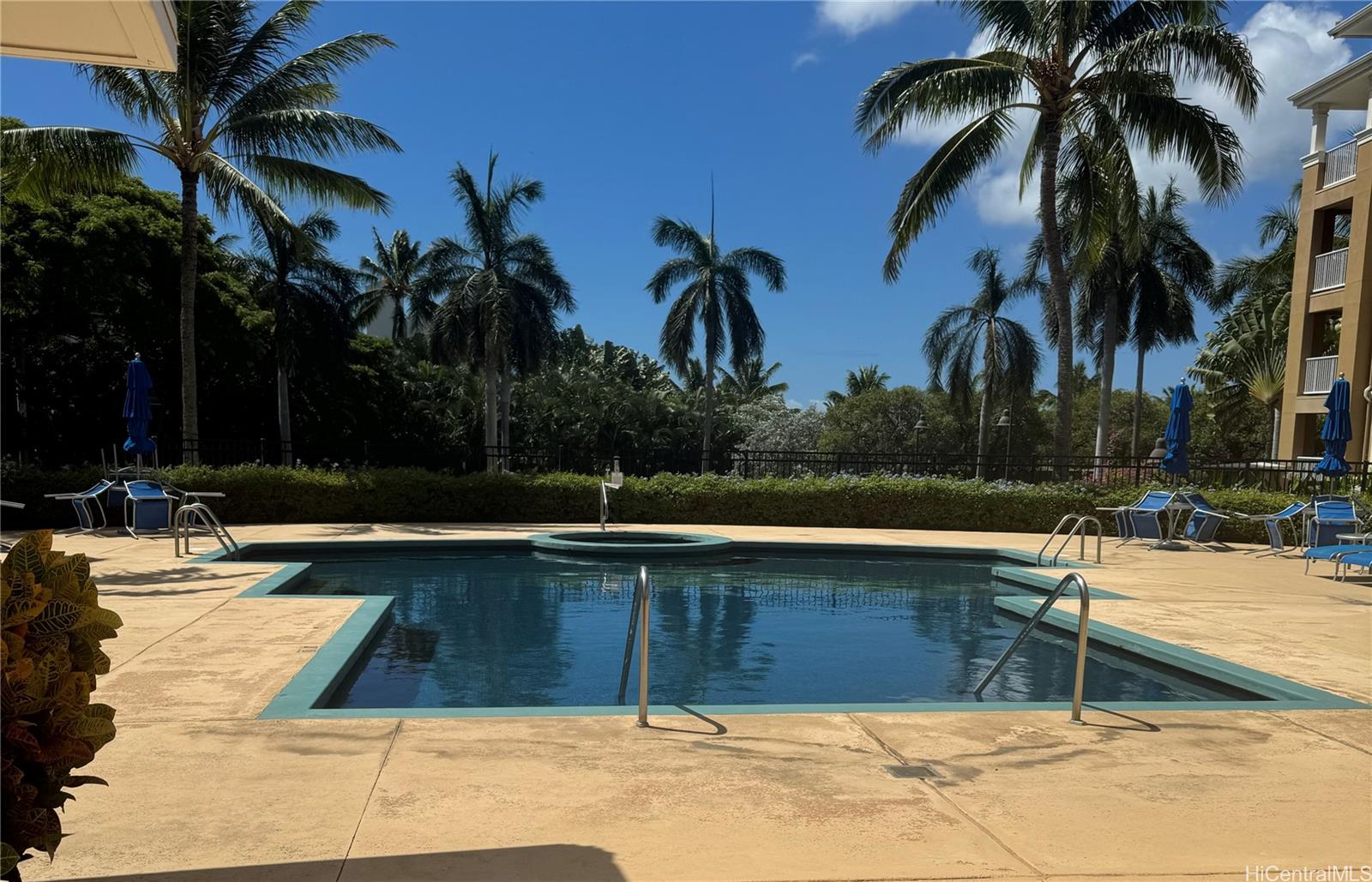 Colony at the Peninsula condo # 8302, Honolulu, Hawaii - photo 21 of 24