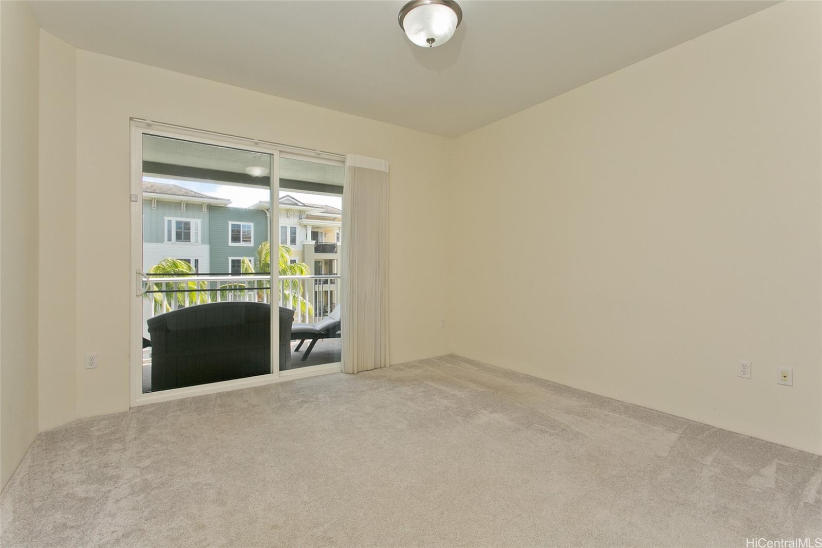 Colony at the Peninsula condo # 8311, Honolulu, Hawaii - photo 6 of 13