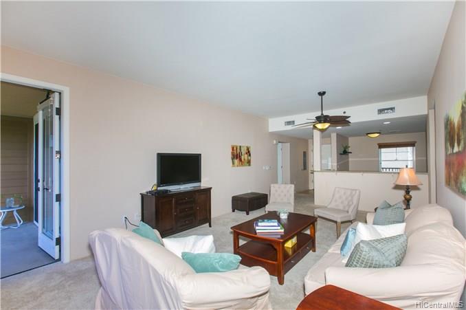Colony at the Peninsula condo # 8319, Honolulu, Hawaii - photo 7 of 25
