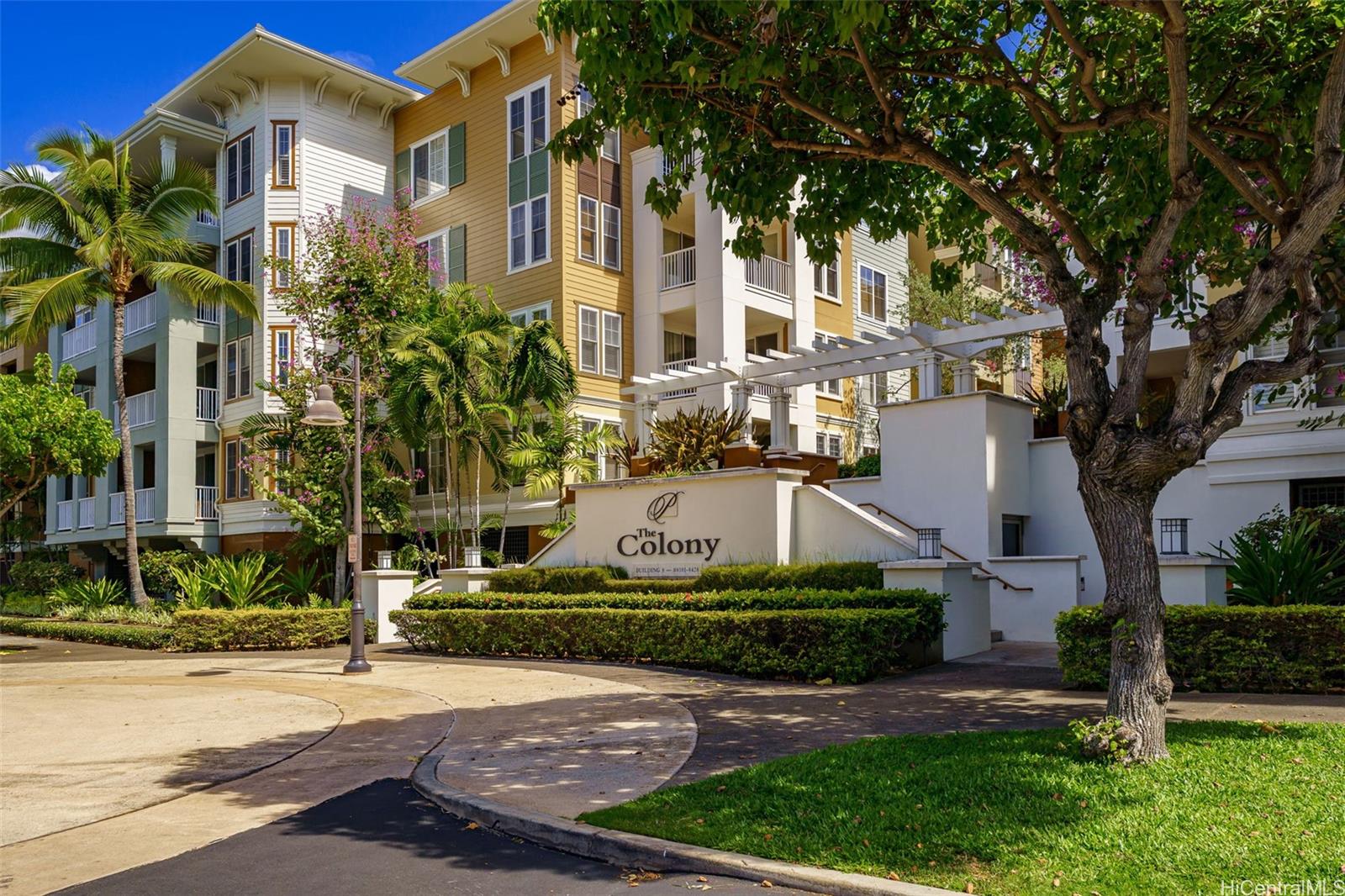 Colony at the Peninsula condo # 8416, Honolulu, Hawaii - photo 2 of 25