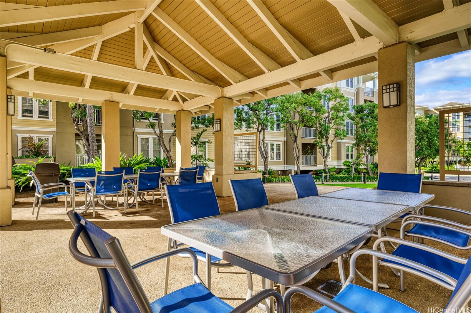 Colony at the Peninsula condo # 8416, Honolulu, Hawaii - photo 6 of 25