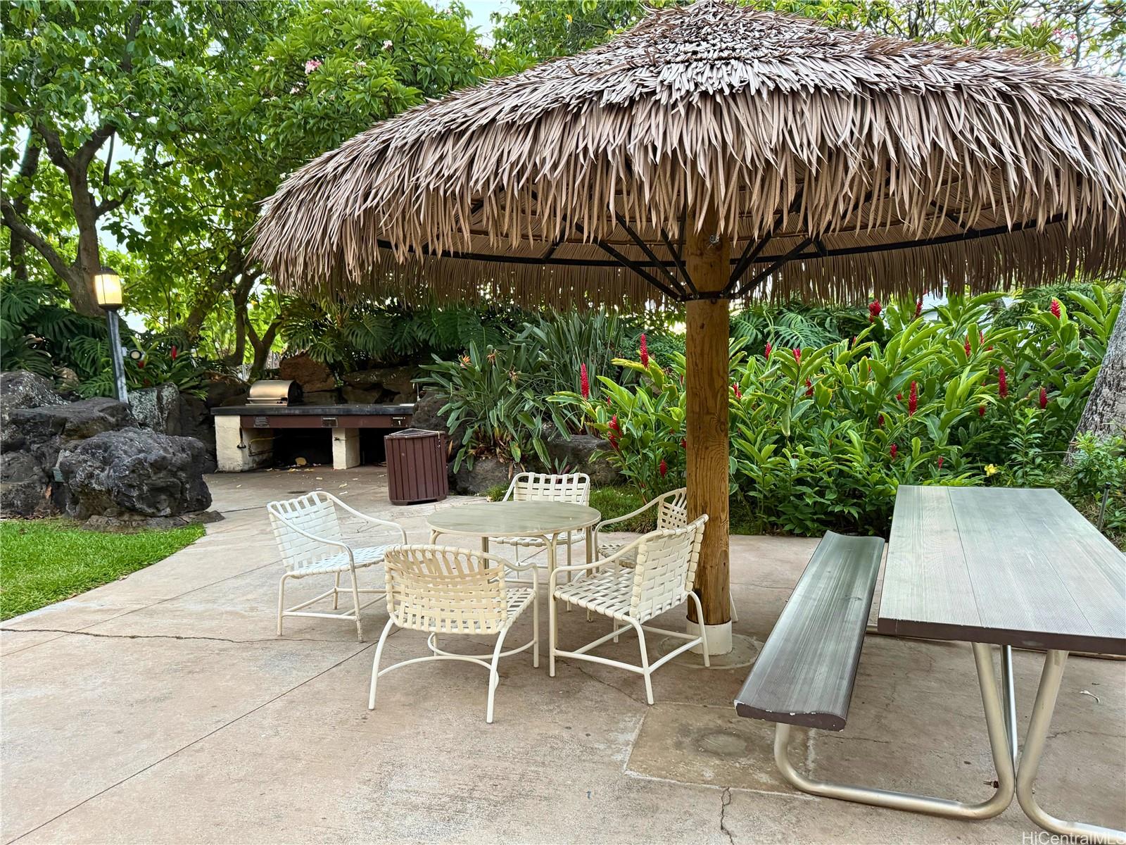 Mauna Luan condo # 2-10G, Honolulu, Hawaii - photo 18 of 20