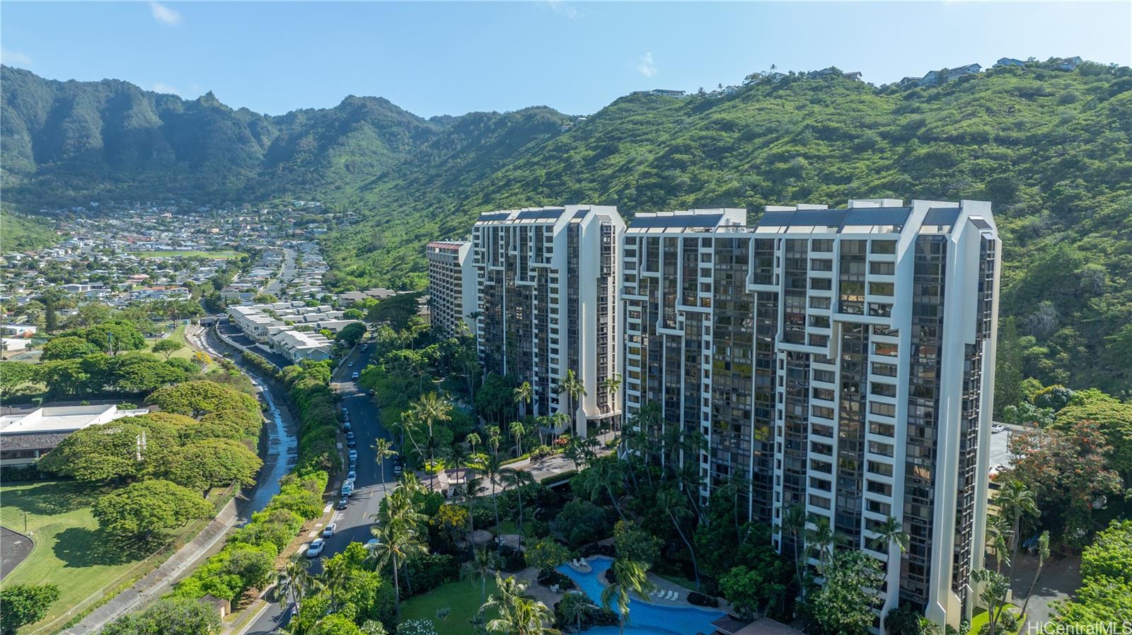 521 Hahaione Street Honolulu - Rental - photo 15 of 25