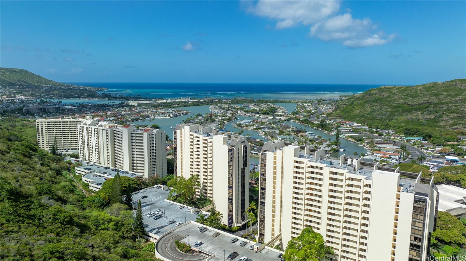 521 Hahaione Street Honolulu - Rental - photo 16 of 25