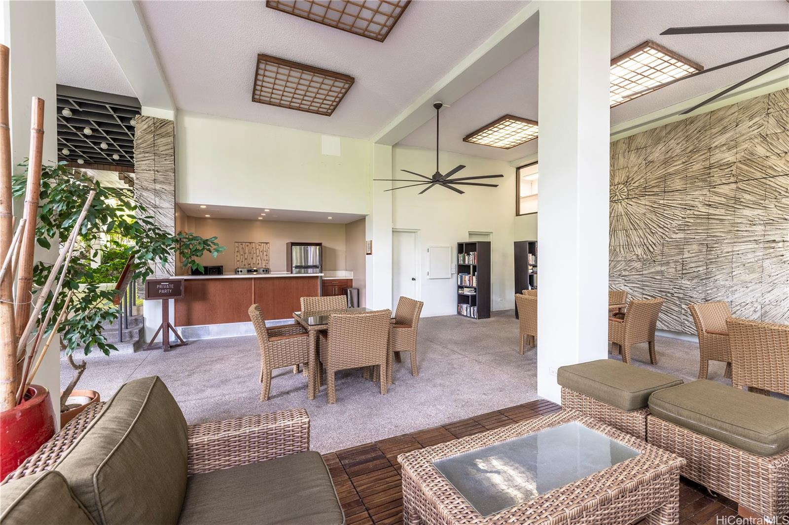 Mauna Luan condo # 2-11G, Honolulu, Hawaii - photo 14 of 25